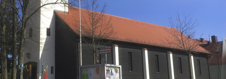 Heilig-Geist Kirche Schiff außen